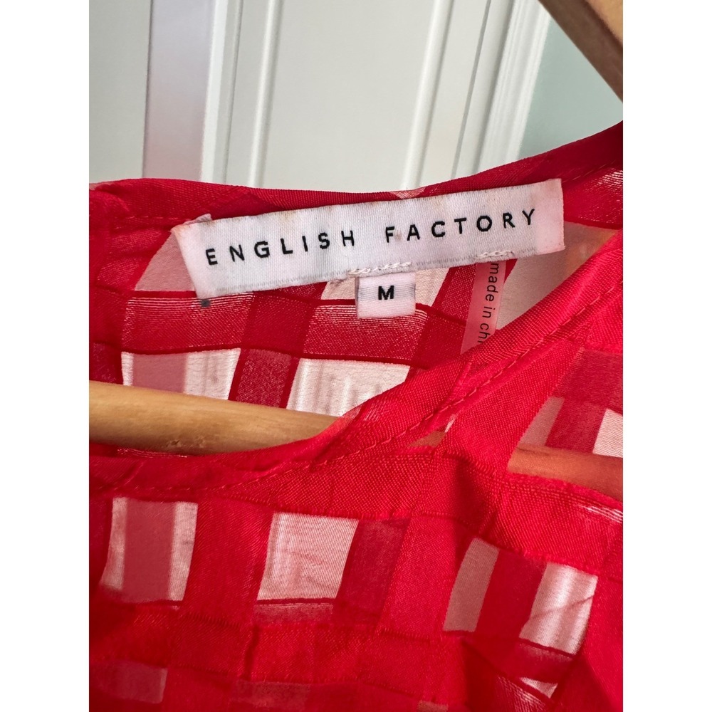 Red Puff Sleeve Grid-Pattern Top - Picture 7 of 11